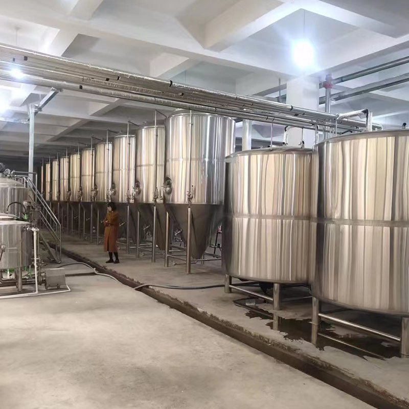 类乌齐精酿啤酒设备
